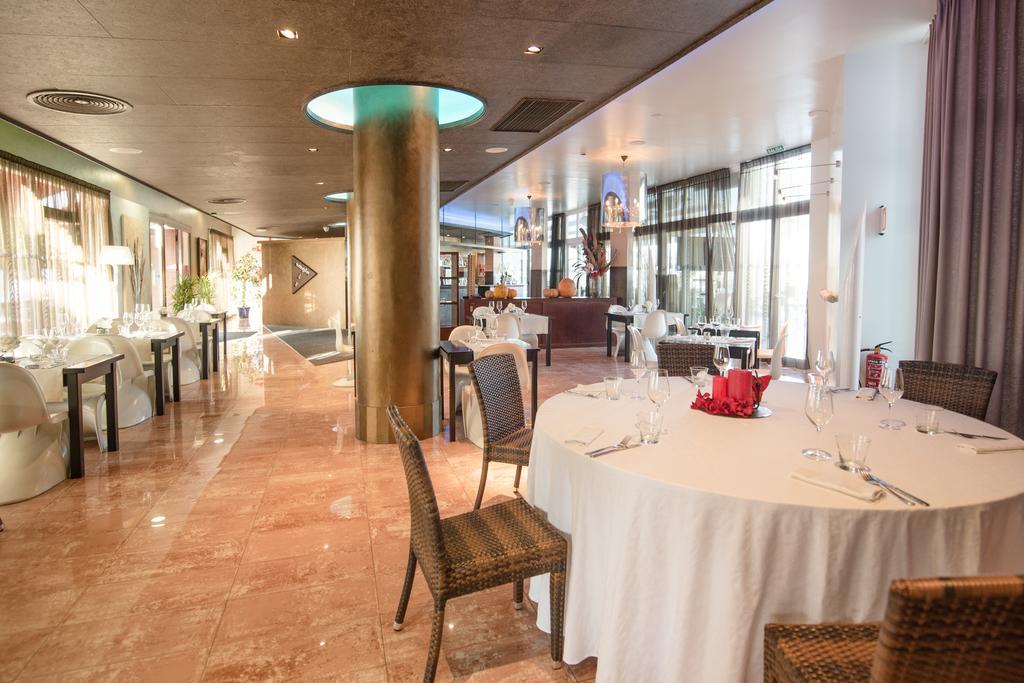 Hotel & Spa Blau Parc Сан-Антонио-Абад Экстерьер фото